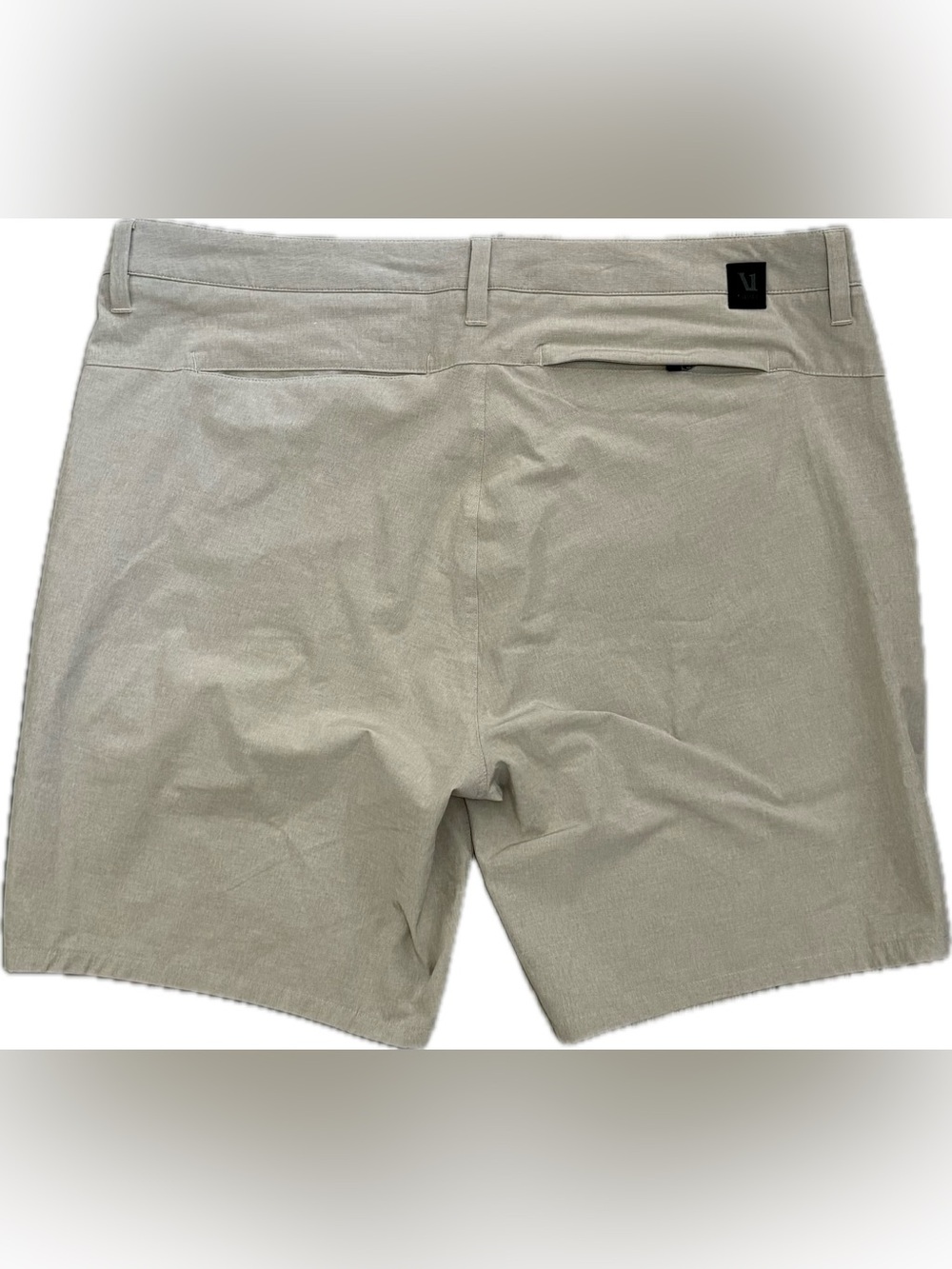 Vuori Men’s Aim Shorts - 38” - 8” Inseam - Light Gray - V368